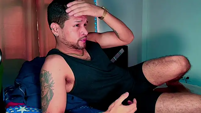 Snapshot of LucasGaeel chatting on November 2025 05:35:02 PM LucasGaeel online show from November 2025 05:35:02 PM