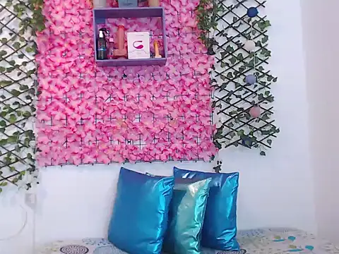 FUNNY AND HORNEY online show from October 2025 04:02:02 AM