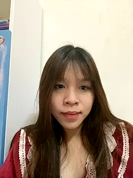 Snapshot of Hanaa07_ chatting on October 2025 12:44:02 AM Hanaa07 online show from October 2025 12:44:02 AM