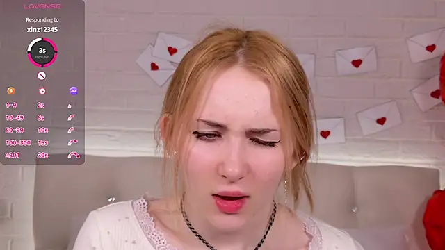 Snapshot of LiraKink chatting on February 2026 04:52:01 AM LiraKink online show from February 2026 04:52:01 AM