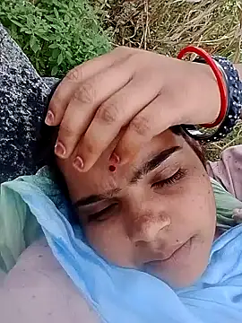 Cuty nensi online show from October 2025 08:01:01 AM