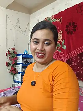 Snapshot of Love_Queen11 chatting on July 2026 04:46:02 PM Love Queen11 online show from July 2026 04:46:02 PM