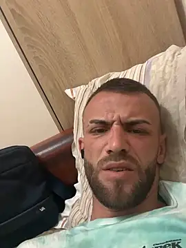 Snapshot of sexyman1936 chatting on November 2025 12:35:01 AM sexyman1936 online show from November 2025 12:35:01 AM