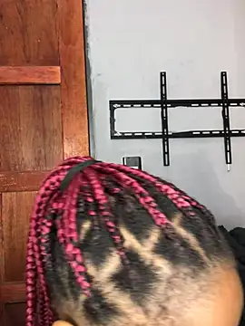 Caramel102004 online show from March 2026 09:45:01 AM