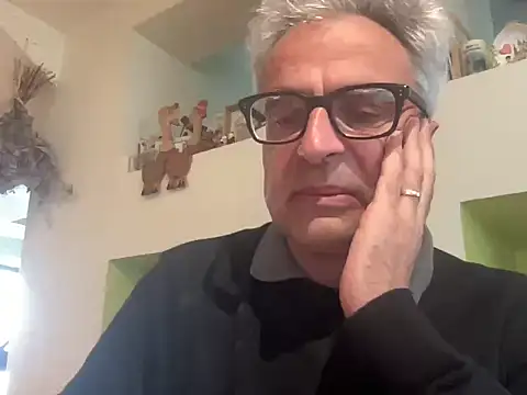 Snapshot of chtentation chatting on March 2026 03:28:01 PM chtentation online show from March 2026 03:28:01 PM