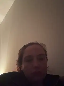 Snapshot of Eleanorxx chatting on October 2025 08:24:02 PM Eleanorxx online show from October 2025 08:24:02 PM