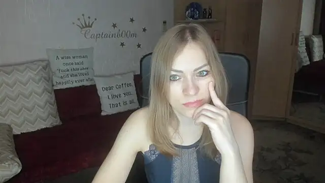 Tiffany Bates online show from November 2025 03:16:02 AM