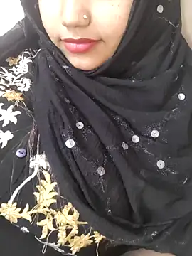 Snapshot of Miss_Rose__ chatting on November 2025 04:47:01 PM Miss Rose online show from November 2025 04:47:01 PM