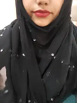 Snapshot of Miss_Rose__ chatting on December 2025 06:32:01 AM Miss Rose online show from December 2025 06:32:01 AM