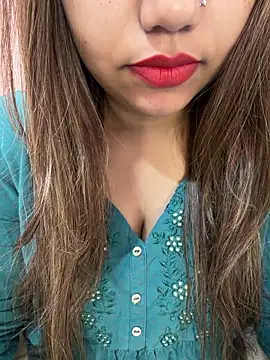 Snapshot of Miss_Rose__ chatting on May 2026 05:36:01 AM Miss Rose online show from May 2026 05:36:01 AM