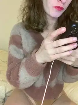 Snapshot of june_cat chatting on February 2026 06:59:02 PM june cat online show from February 2026 06:59:02 PM