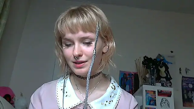 Paradoxy  online show from May 2026 07:55:02 PM
