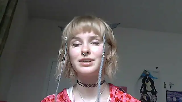 Paradoxy  online show from May 2026 08:28:02 PM