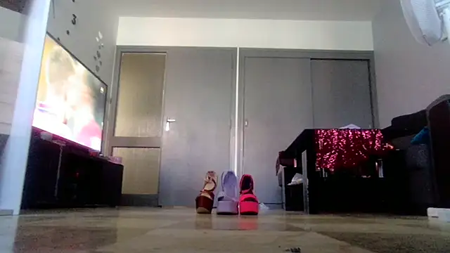 Snapshot of vanessadeesse chatting on June 2026 05:06:02 PM vanessadeesse online show from June 2026 05:06:02 PM