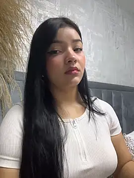 EmmaBlossom online show from February 2026 01:18:01 PM