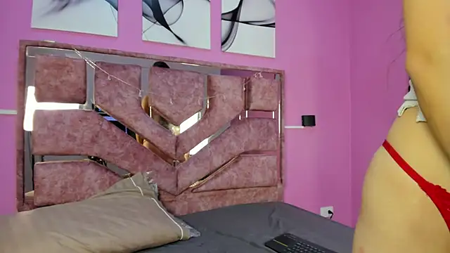 loversvalery online show from December 2025 12:14:01 PM