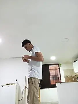 Pingasaboy20 online show from October 2025 02:03:02 PM