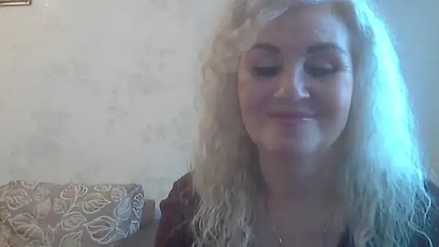 LadySexyBlond online show from October 2025 06:20:01 PM