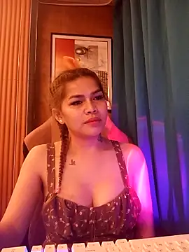 MissFlammarah online show from December 2025 03:16:02 AM