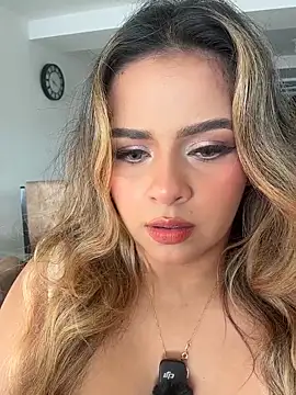 Snapshot of itsdanividarte chatting on February 2026 10:30:02 PM itsdanividarte online show from February 2026 10:30:02 PM