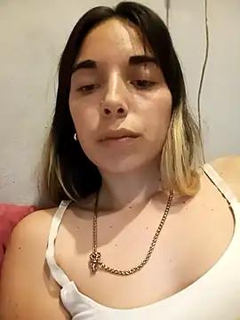 Snapshot of CrisHot202 chatting on September 2025 11:08:01 PM CrisHot202 online show from September 2025 11:08:01 PM