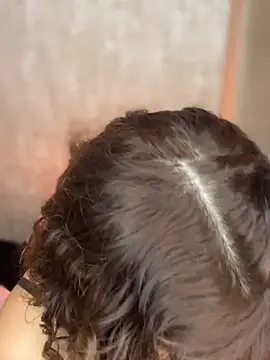 Mia Valmont online show from November 2025 11:33:02 AM