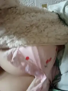 Snapshot of Paul-paul11 chatting on January 2026 01:09:02 AM Paul-paul11 online show from January 2026 01:09:02 AM