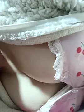 Snapshot of Paul-paul11 chatting on March 2026 11:45:01 PM Paul-paul11 online show from March 2026 11:45:01 PM