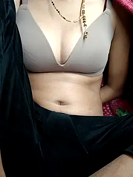 misskomal97 online show from December 2025 01:55:02 AM