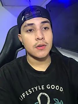 Snapshot of loki32men chatting on October 2025 07:34:01 PM loki32men online show from October 2025 07:34:01 PM