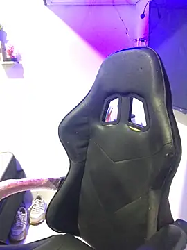 Snapshot of loki32men chatting on October 2025 11:59:02 PM loki32men online show from October 2025 11:59:02 PM