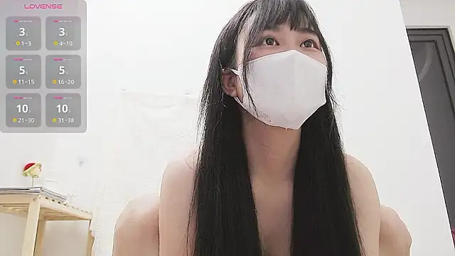 Snapshot of Moj005jp_xo98 chatting on March 2026 07:43:02 PM Moj005jp xo98 online show from March 2026 07:43:02 PM