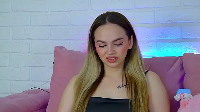 AnitaVenture online show from April 2026 04:21:02 AM