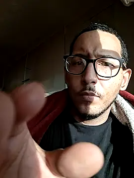 ThrowedWorldWide online show from November 2025 10:01:02 PM