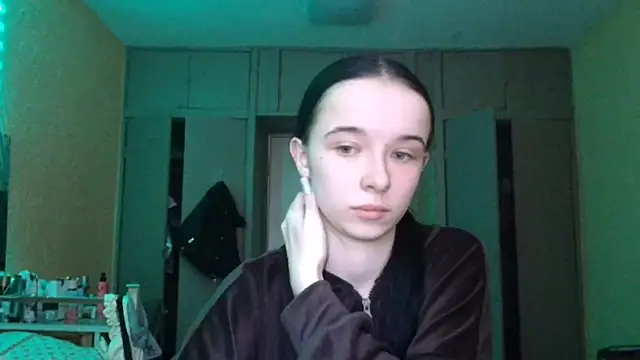 Emilia Light online show from March 2026 05:45:02 AM