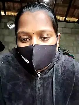 Tamil Hot Sandy online show from November 2025 03:09:02 AM