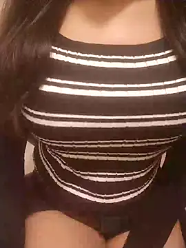 Rosie Star online show from November 2025 05:17:01 AM