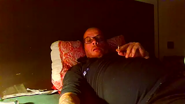 ilmilanese76 online show from October 2025 12:40:02 AM