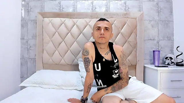 CharlotteAndSimon online show from October 2025 09:10:02 PM