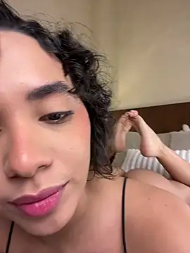 Capricho 01 online show from October 2025 12:36:02 PM