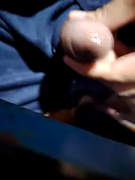 Snapshot of Sir_clouden chatting on October 2025 02:12:01 AM Sir clouden online show from October 2025 02:12:01 AM