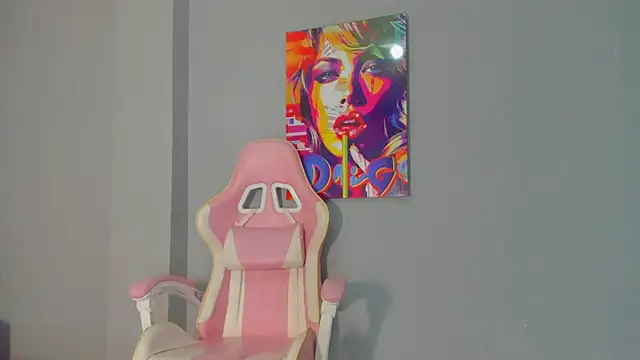 Athenea  fox online show from December 2025 12:35:02 PM