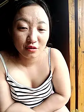Snapshot of zhen-zo chatting on May 2026 02:18:01 AM zhen-zo online show from May 2026 02:18:01 AM