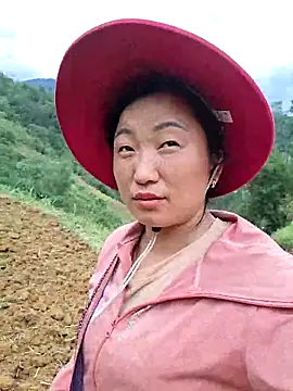 Snapshot of zhen-zo chatting on May 2026 03:55:02 AM zhen-zo online show from May 2026 03:55:02 AM