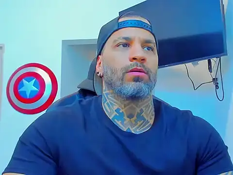 JoshRigby online show from November 2025 08:19:02 PM