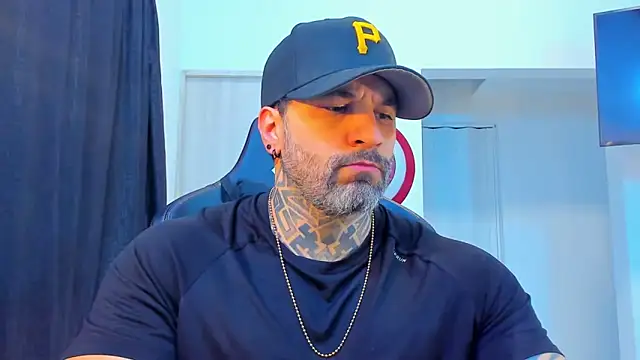 Snapshot of JoshRigby chatting on February 2026 08:29:02 PM JoshRigby online show from February 2026 08:29:02 PM