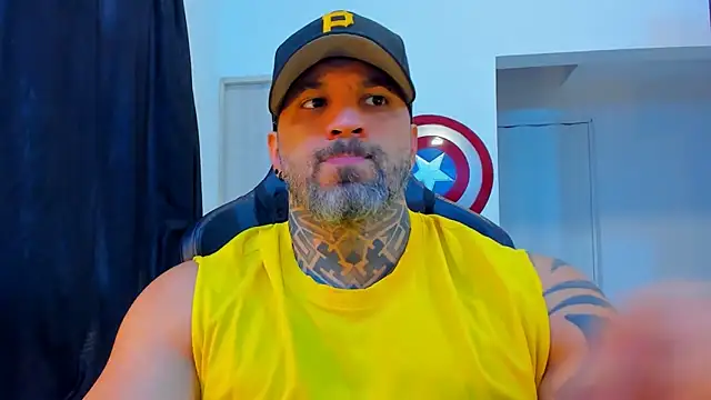 Snapshot of JoshRigby chatting on February 2026 06:51:02 PM JoshRigby online show from February 2026 06:51:02 PM