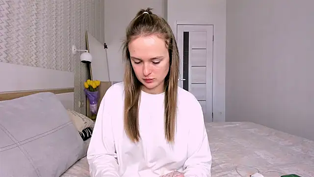 LilMary  online show from March 2026 07:25:01 AM