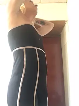 alexawinterrr online show from November 2025 05:23:01 PM