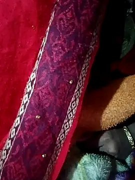 Snapshot of Lona2525 chatting on January 2026 08:00:01 PM Lona2525 online show from January 2026 08:00:01 PM